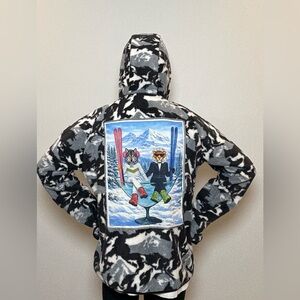 Apres Ski Fleece geometric jacket